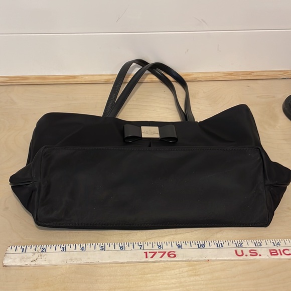 Kate Spade Tote with Leather Bow and Leather‎ Handles - Picture 8 of 9